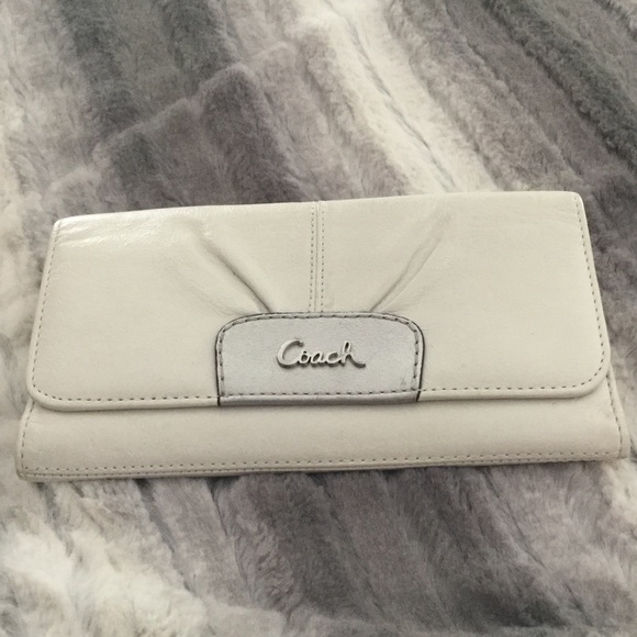 Coach Handbags - Coach winter white leather trifold wallet